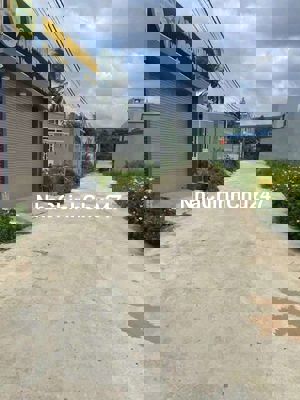 CHỦ KẸT TIỀN CẦN BÁN GẤP NHÀ 101M² NGAY HÓC MÔN – SHR – CHỈ 870 TRIỆU