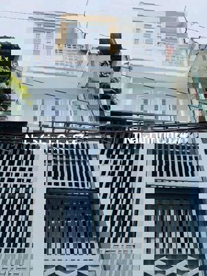 Chủ cần bán gấp nhà 48m²,Phạm Ngũ Lão Q1.Xây 2 tầng, gần chợ Bến Thành