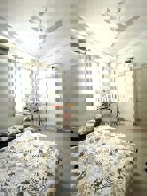 Chính chủ. Nhà 1 trệt 2 lầu sân thượng. Lê Đức Thọ P17 GV