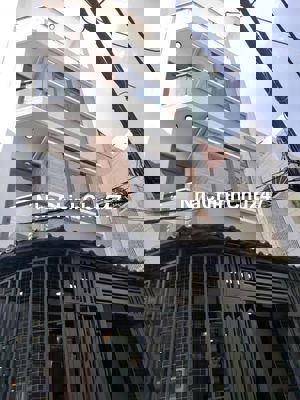 5ty9 nhà mới xây 4x10 P3Q8 4pn 3Wc SỔ hồng riêng hoàn công đủ