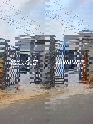 Bán căn nhà Cấp 4, DT 80m², 4×20, Phạm Văn Chèo, Thị Trấn Củ Chi, SHR