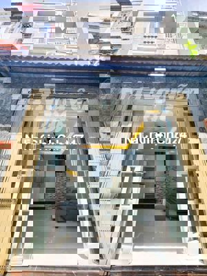 ✳️ NHÀ ĐANG LÀM MỚI SỔ HỒNG RIÊNG HẺM 994 HUỲNH TẤN PHÁT - Q7