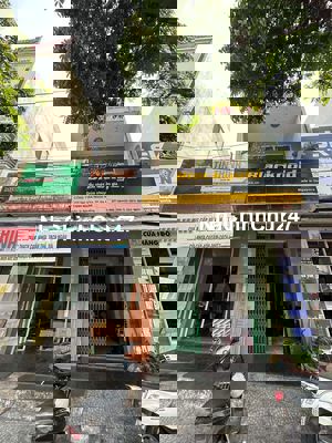 Nhà mặt tiền Ngô Quyền