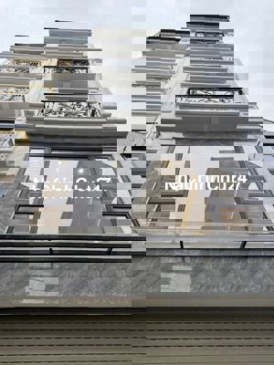 CẦN BÁN NHÀ THẠCH BÀN LONG BIÊN HÀ NỘI.