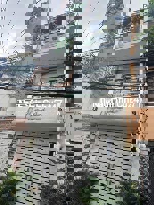 CC HXT 7m 281/39/11 Lê Văn Sỹ P. 1 Tb trệt 2 lầu, HĐT 18 triệu/th