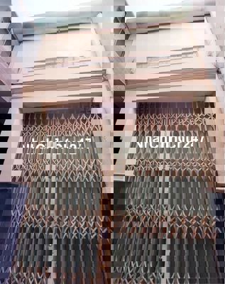 TRUNG TÂM Q10 - 3 BƯỚC RA HXH - 2 TẦNG, 3PN - NHÀ CÓ LỘC- CHỈ 5.999 TỶ