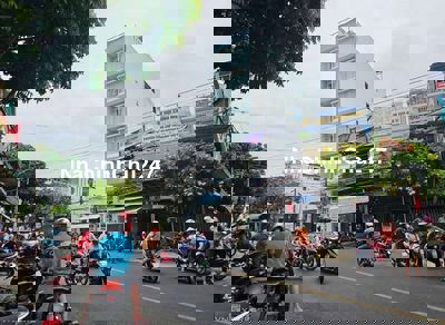 Bán Hai Căn Nhà Liền Kề mặt tiền kinh Doanh