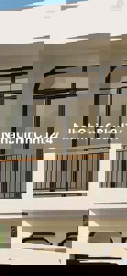 Nhà 2 tầng Điện Ngọc giáp Đà Nẵng