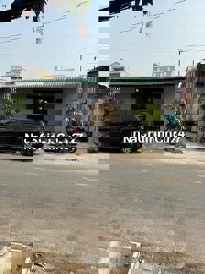 Nhà và xưởng 8x39 ,312 m2,3 phòng ngủ, đừơng Trương Thị Ngào,Q12