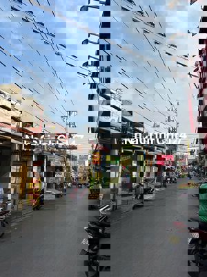 Nhà mặt tiền THỐNG NHẤT - GV, gần BV Hồng Đức