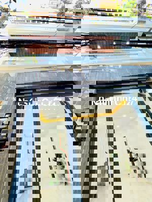 Bán nhà hẻm HƯNG PHÚ P9 Q8 xây mới cách mặt tiền đường lớn chỉ 3 căn.