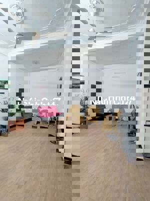 Hót 60m² chỉ 6,7tỷ nhà dân xây, hộ khẩu Đống Đa, 15m ra ô tô tránh