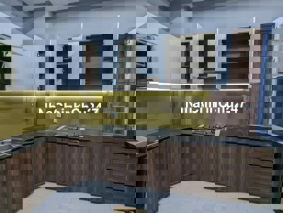 NHÀ BÁN HẺM Ô TÔ TRÁNH NHAU DƯƠNG BÁ TRẠC.P1.QUẬN 8.