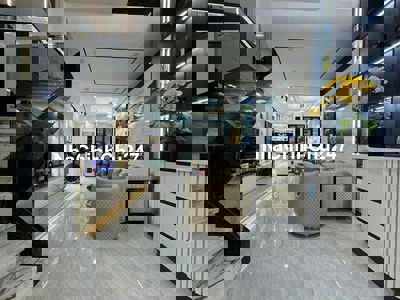 Nhà chính chủ tâm huyết, ra biển 200 mét, Kdc Hoà Minh,Dương Đức Hiền