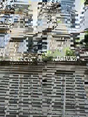 VIP PHÚ NHUẬN - HXH HUỲNH  VĂN BÁNH - 4TẦNG - 4.3x13.5 NỞ HẬU  9,9 TỶ