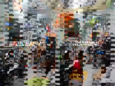 Nhà Đẹp giá hời tại Lê Văn Quới, Bình Tân, 2 tầng BTCT chỉ 2,5 tỷ