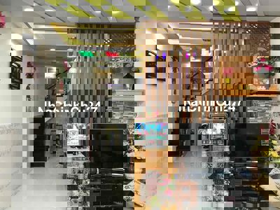 Bán căn nhà riêng tại hẻm 149 đường Lưu Hữu Phước, phường 15, quận 8.