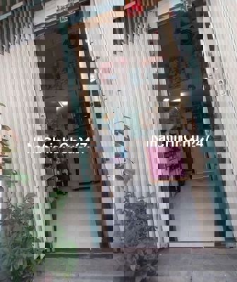 Nha 4-9m.1tret 1lung goc mt hxt thong