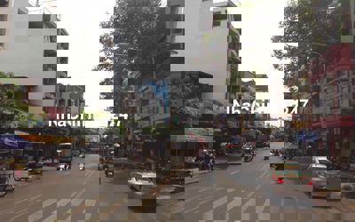 Siêu phẩm nhà phố Nguyễn Chí Thanh cho dân kinh doanh