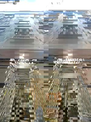 Chỉ 5.2 tỷ sở hữu ngay nhà đẹp Ngũ Nhạc 33m2