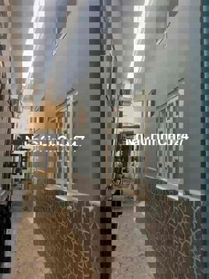 Bán nhà 2 tầng, 18m2, Chu Văn An P12 Bình Thạnh, chỉ 2.xx tỷ