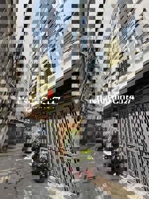 KHU VIP LÊ VĂN SỸ- 4TẦNG - HĐT 40 TRIỆU/ THÁNG - NHỈNH 9 ĐỒNG