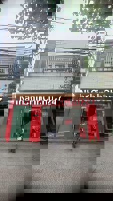 Bán nhà đất 2 tầng 2 mặt tiền Cách Mạng Tháng 8