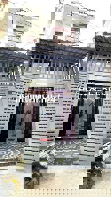 Nhà Hóc Môn 1ty580 72m2 4x17 ngộp sổ riêng chính chủ tôi bán có TL