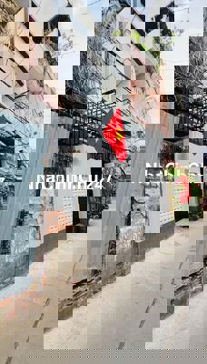 ( Vị trí đẹp)Nhà Trường Chinh, 50m2, Hẻm 1 trục, nở hậu, chỉ 5.3 tỷ