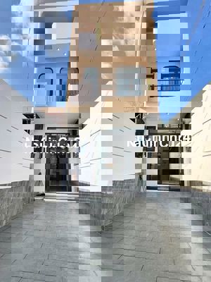 Ông Chủ Bán Nhà Mặt Tiền Kinh Doanh SHR Thổ Cư, 1Sẹc Đường DT768