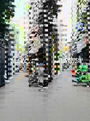 Bán Nhà HXH Đỗ Cửa Nguyễn Thiện Thuật. (30m2). 2 Tầng. Giá 6.6 Tỷ TL