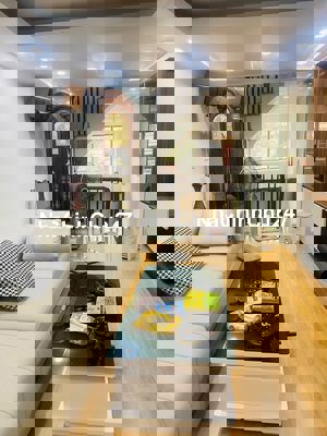 Chủ nhờ bán nhanh nhà Định Công 35m, xây 5T chỉ 5,3 tỷ có thương lượng