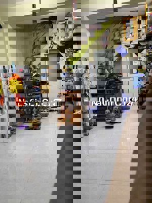 1 trệt,1 lửng ,1 lầu , 2pn,2 vs giá bán 3ty7 tl , lh *** ch chủ