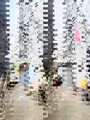 Siêu phẩm Lô góc ô tô vào nhà