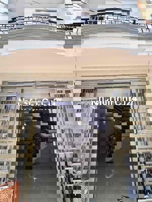 nhà mới 32m2 - nở hậu - sổ đầy đủ - hẻm ba gác Quận Bình Tân