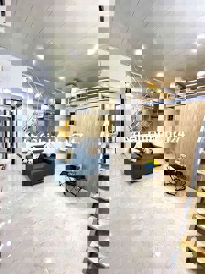 Tập thể Phương Mai 81m 3 phòng ngủ sổ đỏ chính chủ Đống Đa