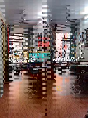 Bán 2PN tòa 18T2 The Golden An Khánh giá đầu tư 3.x tỷ
LH ***