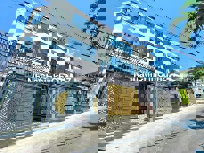 Bán nhà mới xây 79,5m2 đường Mai An Tiêm,gần Biển & Đại Học Nha Trang