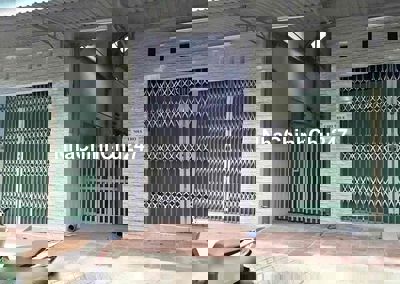 CHÍNH CHỦ BÁN DÃY TRỌ SAU LƯNG CHỢ BÌNH CHÁNH GIÁ 1TỶ995 THƯƠNG LƯỢNG