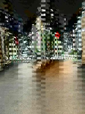 NGỘP CHỦ BÁN 135M2, NHÀ 1 TRỆT 1 LỬNG GIÁ CHỈ 6,2 TỶ! HIỆP PHÚ NGAY CO