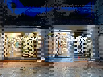 Nhà ở, Kho và đất Thủ Dầu Một