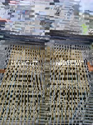 Bán nhà Huỳnh Tấn phát Q7