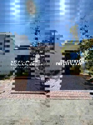 Bán gấp trong tháng nhà Bình Chánh 610tr , Sổ Hồng Riêng