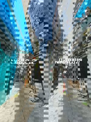 Bán nhà HẺM ÔTÔ Nguyễn Đình Chiểu Q.3, 3 tầng, tài lộc, nhỉnh 4 tỷ