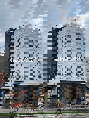 Chính Chủ bán siêu phẩm Toà nhà CHDV, MT Phạm Văn Đồng. P1. Gò Vấp.