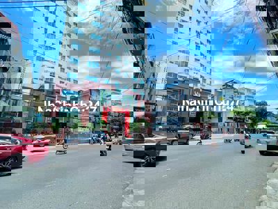 Cần Bán Nhà Hẻm Ô Tô Đường Quang Trung Cách Biển 700m Giá Rẻ