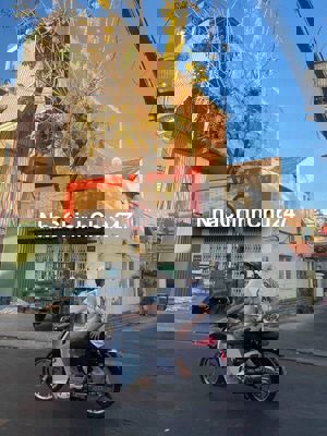 góc 2 Mt đường 85 phường tân quy Q7. Dt 5.2x18m giá 25 tỷ