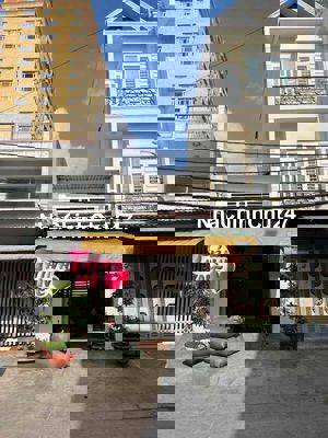 ĐẤT TẶNG NHÀ - 1/ LÊ VĂN QUỚI - 52m2 - HXH 8m - CHỈ 3.6 TỶ