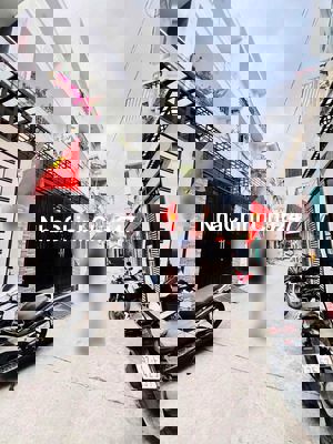 NHÀ 1 ĐỜI CHỦ 1T2L NGAY PHẠM VĂN ĐỒNG- HXH -62M2 6.3TỶ-TẶNG NỘI THẤT