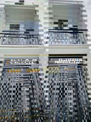 BÁN GẤP CĂN NHÀ NHỎ XINH SHR 970TR SANG TÊN NGAY